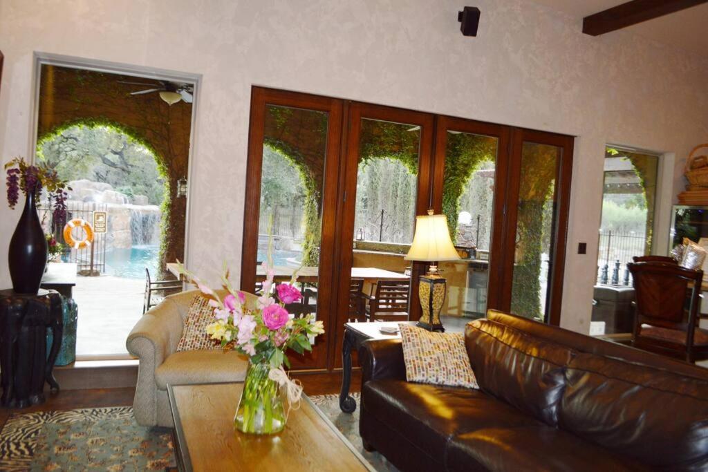 Villa At Cibolo Chase, A Private Resort With Pool Bulverde Exterior photo