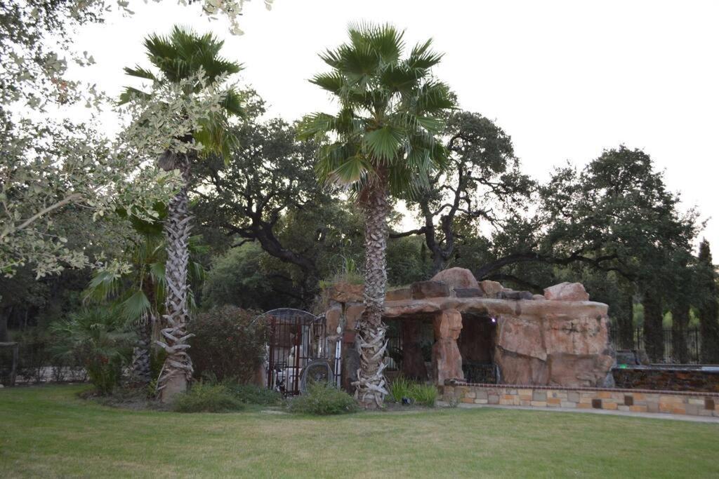 Villa At Cibolo Chase, A Private Resort With Pool Bulverde Exterior photo